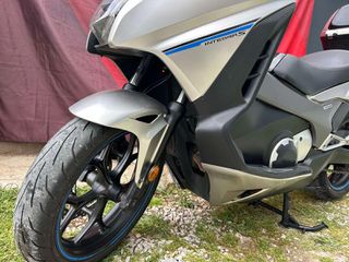 Honda Integra 750 2017-thumb-6