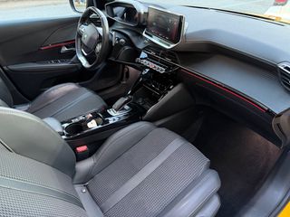 Peugeot 208 2019 GT LINE-thumb-9