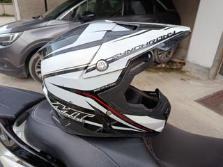 MT HELMET