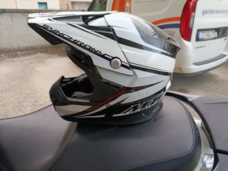 MT HELMET-thumb-2