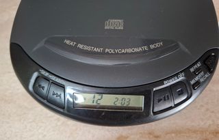 PANASONIC SL-S 112 CD Portable Player-thumb-2