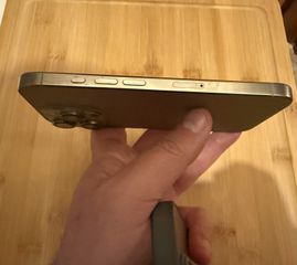 Apple iPhone 16 Pro (Τιτάνιο/256 GB)-thumb-3