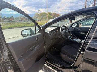 Peugeot 3008 2009-thumb-7