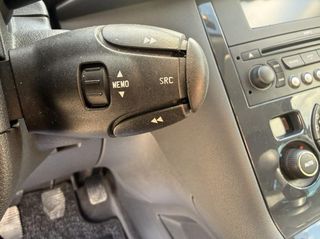 Peugeot 3008 2009-thumb-14
