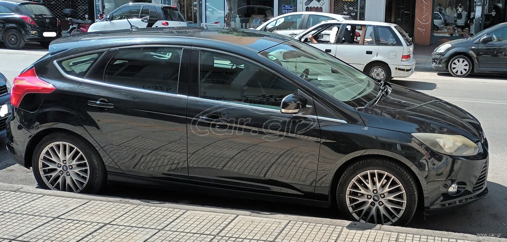 Ford Focus 2011 TITANIUM 5DR FULL EXTRA