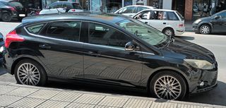 Ford Focus 2011 TITANIUM 5DR FULL EXTRA
