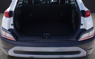 Hyundai Kona 2022 Premium, Clima, Rear Camera, Apple Carplay - And-thumb-8