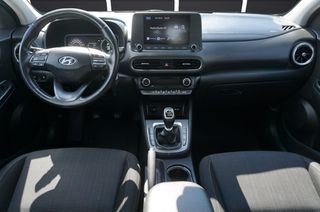 Hyundai Kona 2022 Premium, Clima, Rear Camera, Apple Carplay - And-thumb-12