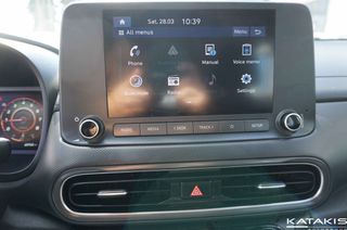 Hyundai Kona 2022 Premium, Clima, Rear Camera, Apple Carplay - And-thumb-26