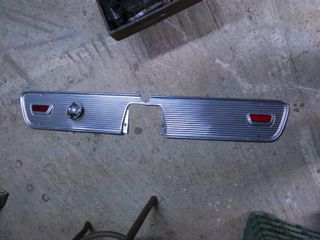 Ford Taunus P5 πίσω ποδιά διακοσμητική 17M