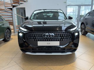 Audi Q3 2026 SUV Advanced TFSI Hybrid  S tronic-thumb-1