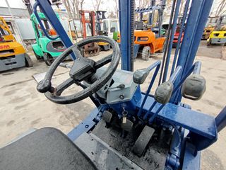 Komatsu 1992-thumb-3