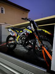 Suzuki RM-Z 450 2016-thumb-5