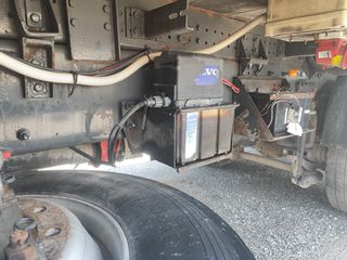 Ψυγείο Volvo 2003-thumb-8