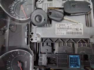 PEUGEOT 208 SET IMMO BOSCH 0 261 S09 797,9807369780,MEV17.4.2,BSI N02,9807531680