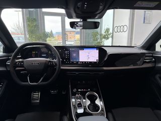 Audi A6 2026 Sedan S line e-hybrid quattro S tronic 367 hp-thumb-2