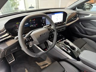 Audi A6 2026 Sedan S line e-hybrid quattro S tronic 367 hp-thumb-3