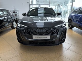 Audi Q5 2026 Sportback Advanced TDI Hybrid quattro S tronic-thumb-1