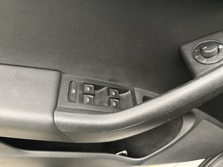 Skoda Octavia 2017-thumb-11