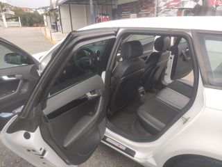 Audi A3 2011 S-line-thumb-2