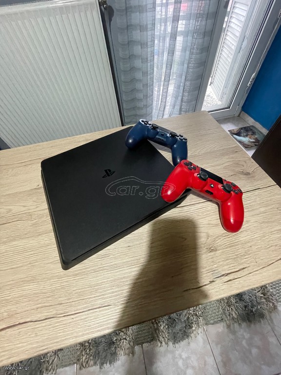 PlayStation 4