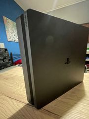 PlayStation 4-thumb-8