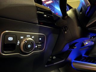 Mercedes-Benz GLA 250 2024 AMG LINE/PREMIUM PLUS/360°CAMERA /KEYLLES/ELECTRIC SEATS-thumb-35