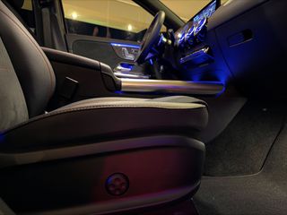 Mercedes-Benz GLA 250 2024 AMG LINE/PREMIUM PLUS/360°CAMERA /KEYLLES/ELECTRIC SEATS-thumb-42