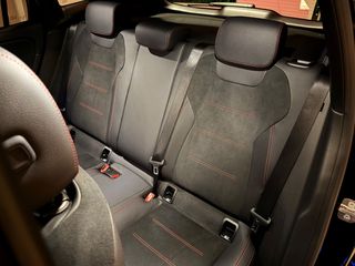 Mercedes-Benz GLA 250 2024 AMG LINE/PREMIUM PLUS/360°CAMERA /KEYLLES/ELECTRIC SEATS-thumb-46