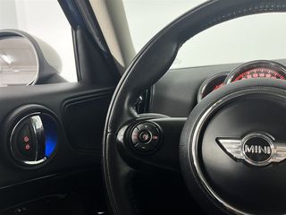 Mini Countryman 2017 (Cooper S E ALL4)-thumb-11