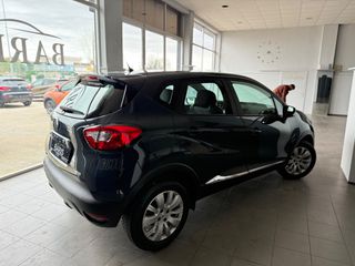 Renault Captur 2017-thumb-6