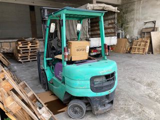 Mitsubishi 2000-thumb-3