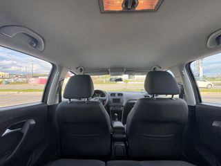 Volkswagen Polo 2016 1.4 TDI BLUEMOTION-thumb-10