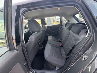 Volkswagen Polo 2016 1.4 TDI BLUEMOTION-thumb-12
