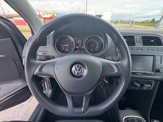 Volkswagen Polo 2016 1.4 TDI BLUEMOTION-thumb-16