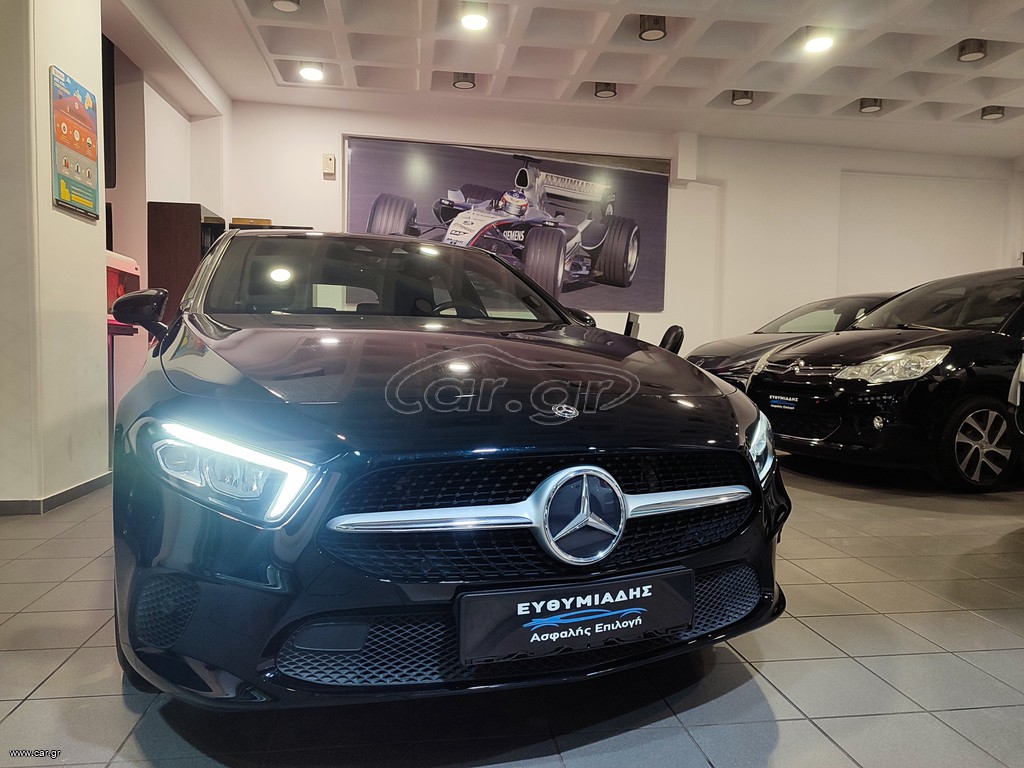 Mercedes-Benz A 180 2018 automatic + F1 Full extra