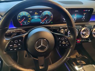 Mercedes-Benz A 180 2018 automatic + F1 Full extra-thumb-14