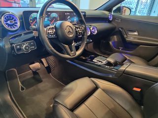 Mercedes-Benz A 180 2018 automatic + F1 Full extra-thumb-15