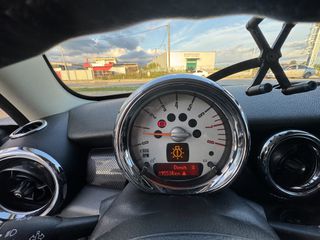 Mini Cooper S 2012 CLUBMAN-thumb-11