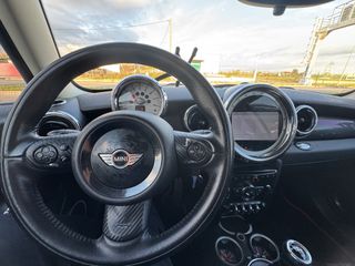 Mini Cooper S 2012 CLUBMAN-thumb-13