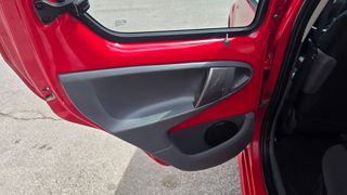 Toyota Aygo 2006-thumb-13