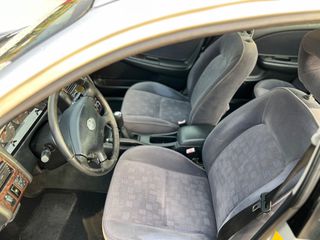 Toyota Avensis 2002 AVENSIS 1.6 VVTI-thumb-10