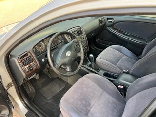 Toyota Avensis 2002 AVENSIS 1.6 VVTI-thumb-14