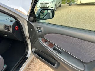 Toyota Avensis 2002 AVENSIS 1.6 VVTI-thumb-18