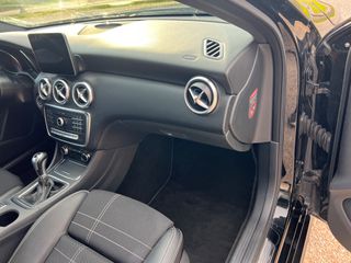 Mercedes-Benz A 180 2016 A 180-thumb-17