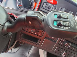 Scania 2018 S 580-thumb-17