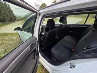 Volkswagen Golf 2015 1.6 TDI VARIANT BLUEMOTION-thumb-10