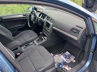 Volkswagen Golf 2016-thumb-7