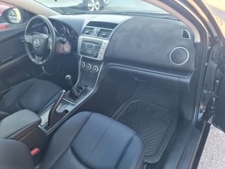 Mazda 6 2009-thumb-15