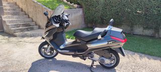 Piaggio XEvo 250 2010